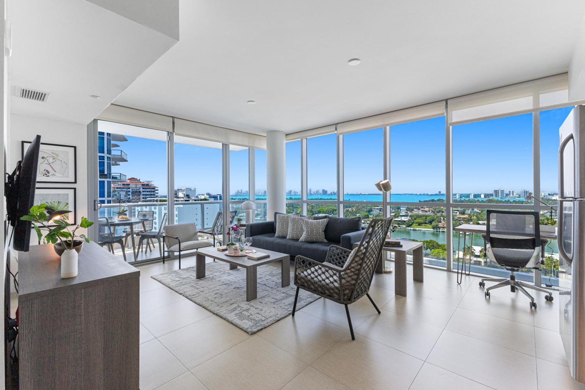 Dharma Home Suites Miami Beach At Monte Carlo Kültér fotó