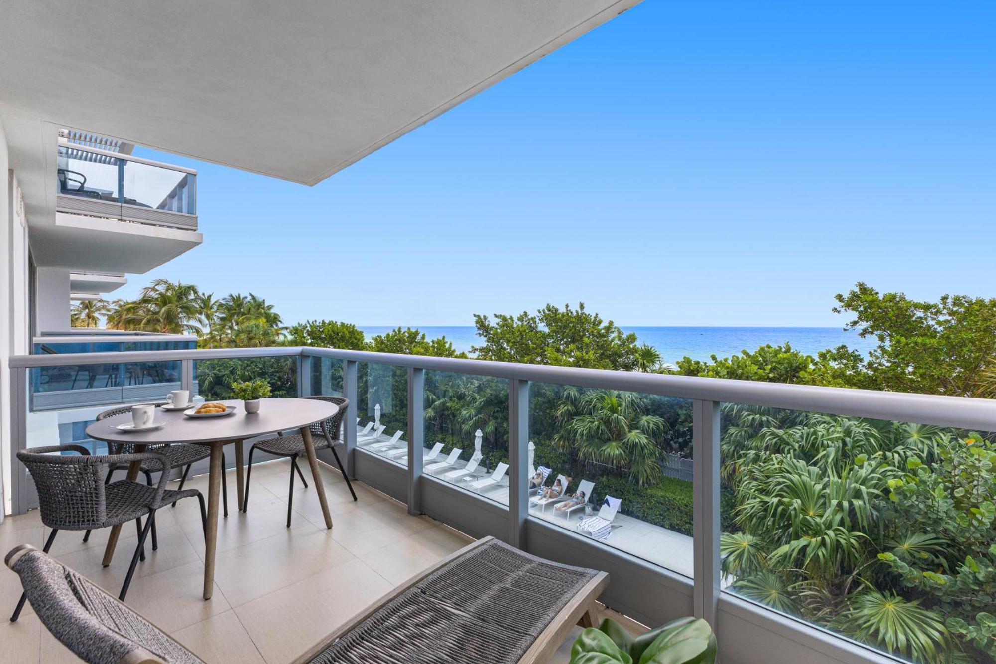 Dharma Home Suites Miami Beach At Monte Carlo Kültér fotó