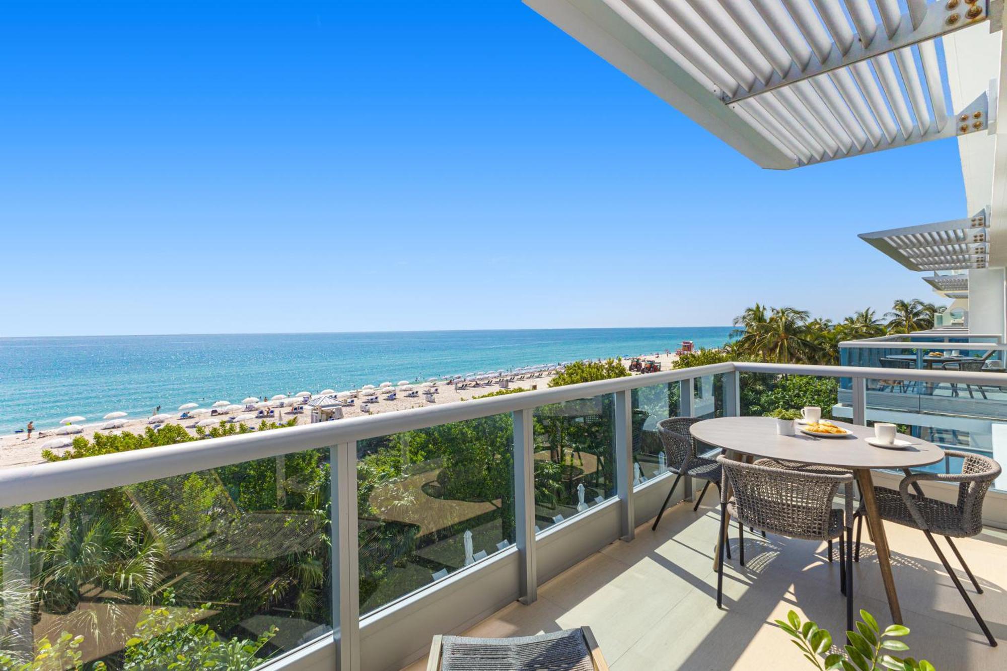 Dharma Home Suites Miami Beach At Monte Carlo Kültér fotó