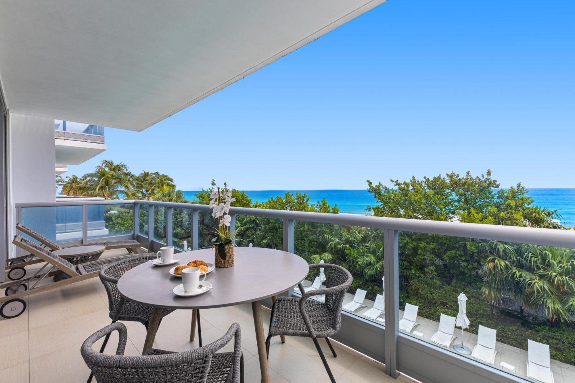 Dharma Home Suites Miami Beach At Monte Carlo Kültér fotó