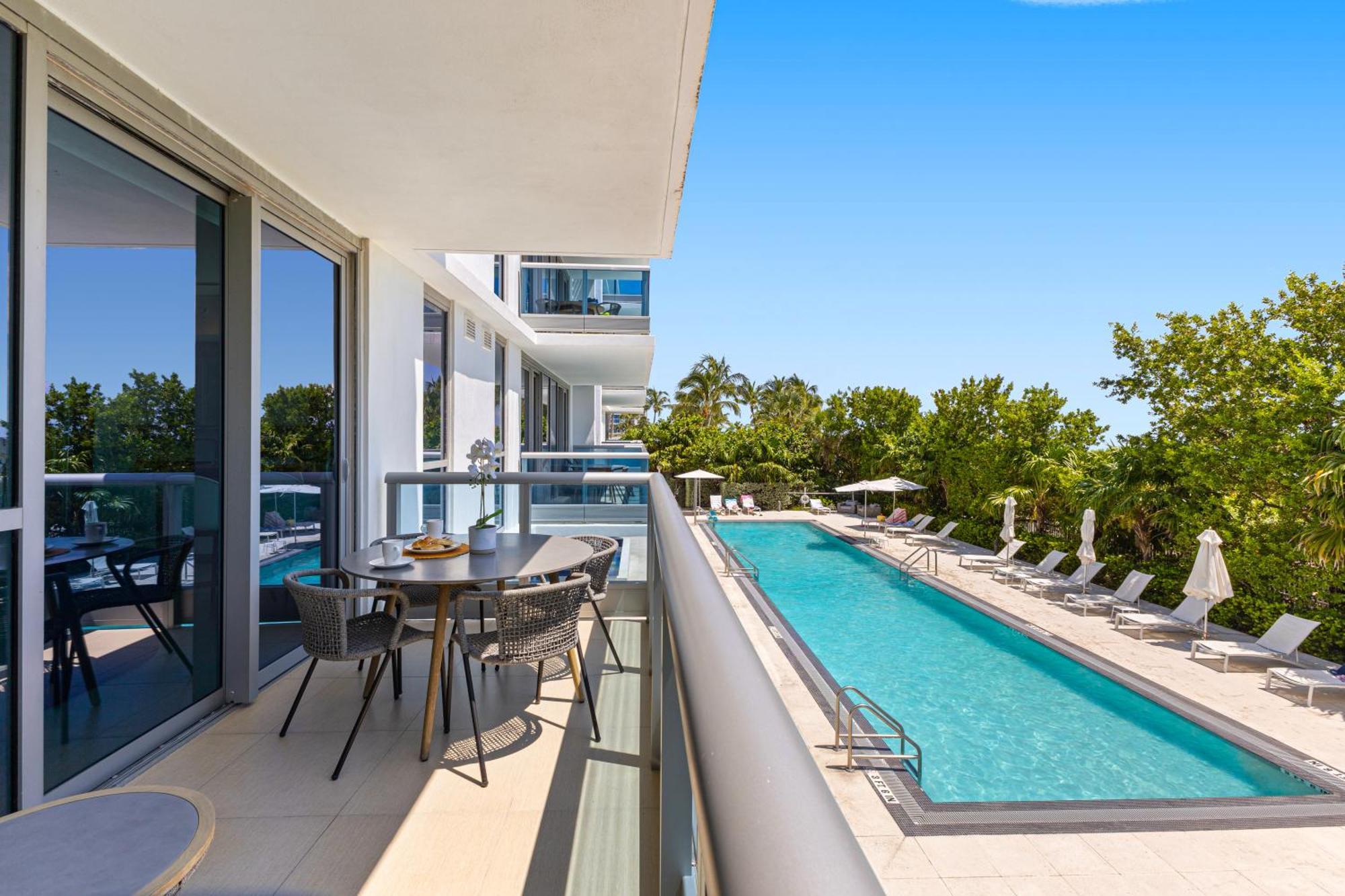 Dharma Home Suites Miami Beach At Monte Carlo Kültér fotó