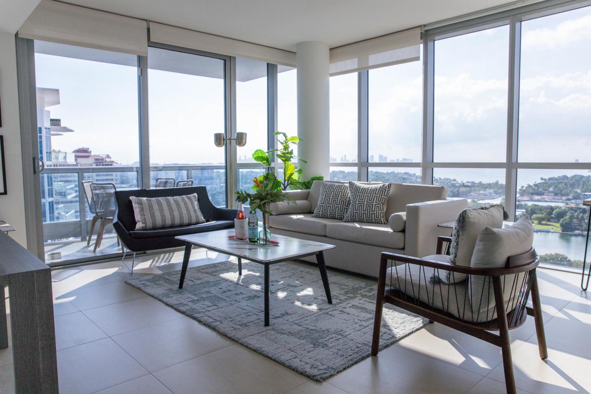 Dharma Home Suites Miami Beach At Monte Carlo Kültér fotó